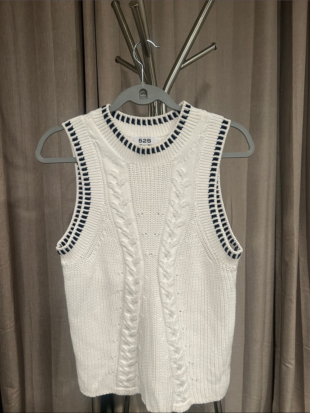 525 America Cream Cable Knit Sleeveless Tank with Navy Trim